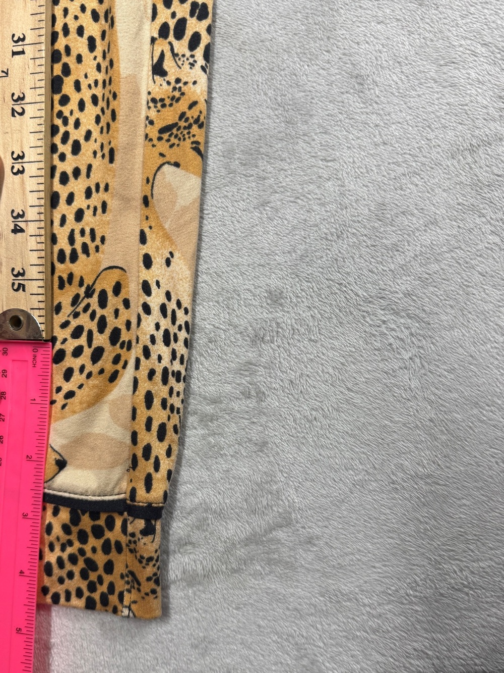 Room Service Cheetah Leopard Floral Tan Cream Black PJ Pajama Pants Size Small - Picture 10 of 16